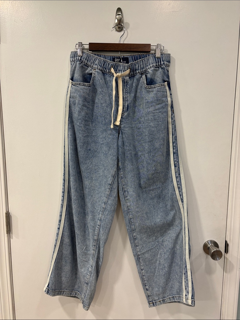 GAP Factory High Rise Striped Wide-Leg Pull-On Jean